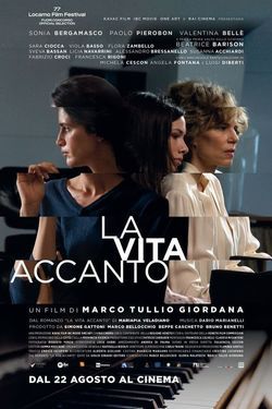 LA VITA ACCANTO